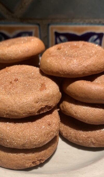 Soft & chewy ginger cookies