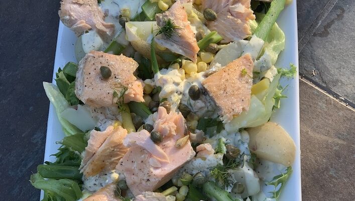 Healthy Salmon Salad w/creamy dill dressing